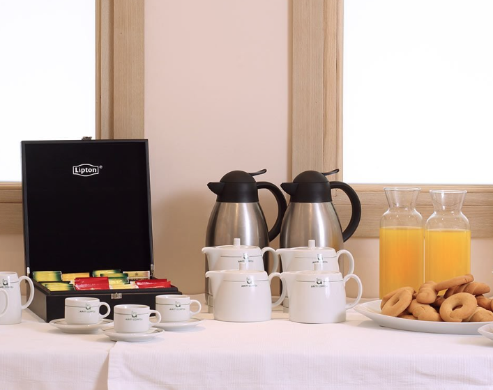 ARITI GRAND HOTEL - CORFU - MEETINGS AND CONFERENCES_TEA & COFFEE